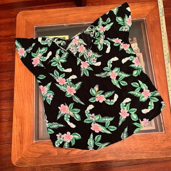 Old Navy Black GreenโHoliday Vacation TopโBlouse - Picture 8 of 12